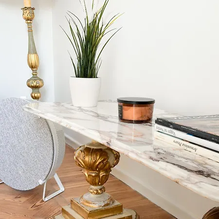 Attico D'autore In Piazza Con Vista Ghirlandina *