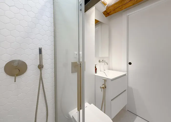 Attico D'autore In Piazza Con Vista Ghirlandina Apartament Modena